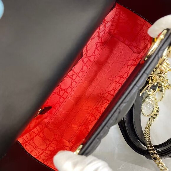 ✨✨Dior bags - Picture 2 of 9